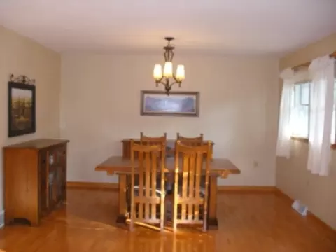 20 Wallace Dr, Delmar, NY 12054 photo 5