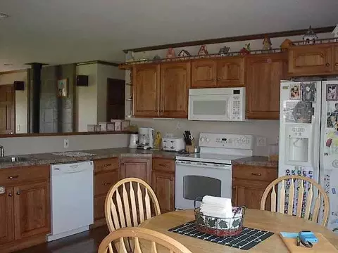 613 Lynk St, Root, NY 12166 photo 4