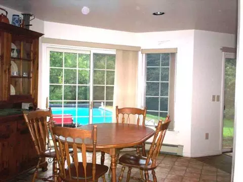 11 Wicklow Ter, Delmar, NY 12054 photo 9
