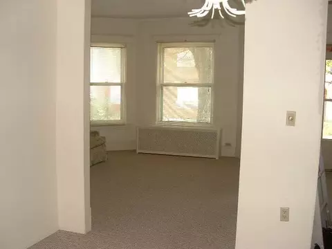 536 Schenectady St, Schenectady, NY 12307 photo 2