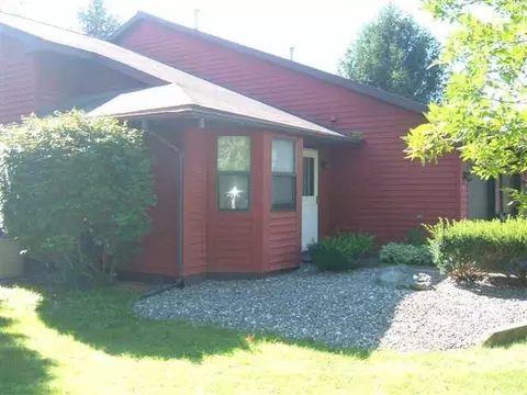 97 Meadowbrook Dr, Slingerlands, NY 12159 photo 9