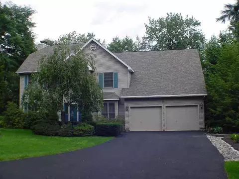 71 Mohawk Trl, Slingerlands, NY 12159 photo 1