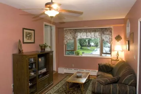 4 Marion Rd, Delmar, NY 12054 photo 4
