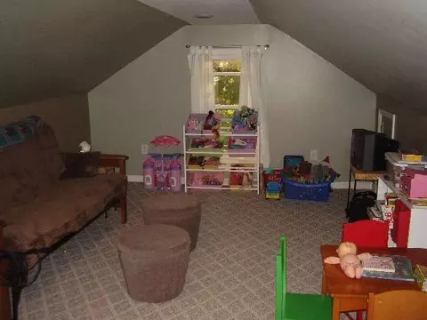 861 Central Pkwy, Schenectady, NY 12309 photo 10