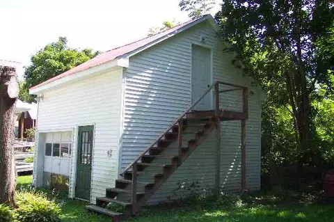 109 Jay St, Cobleskill, NY 12043 photo 5