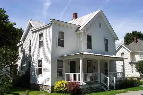 109 Jay St, Cobleskill, NY 12043 photo 1