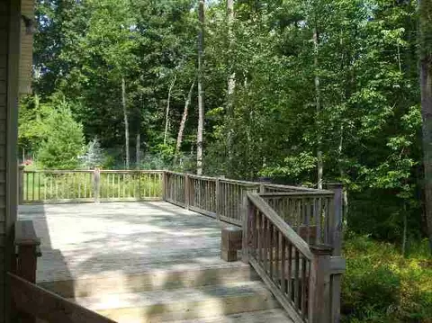 34 Hedgerose Ln, Delmar, NY 12054 photo 5
