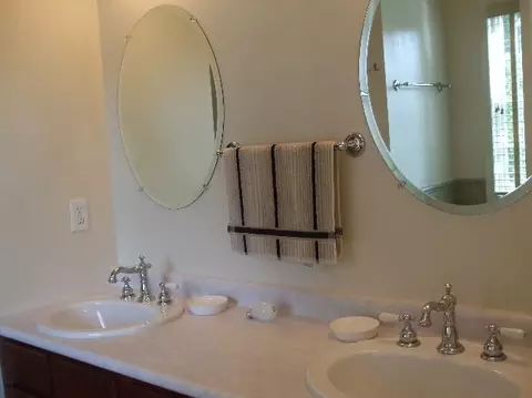 34 Hedgerose Ln, Delmar, NY 12054 photo 11