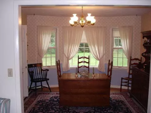 111 Berwick Rd, Delmar, NY 12054 photo 3