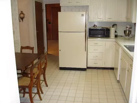 111 Berwick Rd, Delmar, NY 12054 photo 7