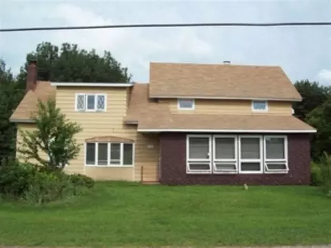 16 Poplar St, Constable, NY 12926 photo 1