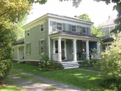 12 Albany Ave, Kinderhook, NY 12106 photo 2