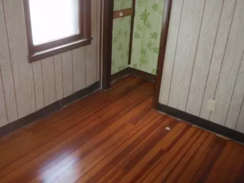 651 Mcclellan St, Schenectady, NY 12304 photo 5