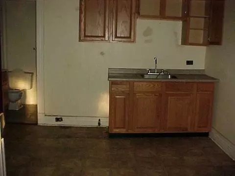 862 Eastern Ave, Schenectady, NY 12308 photo 4