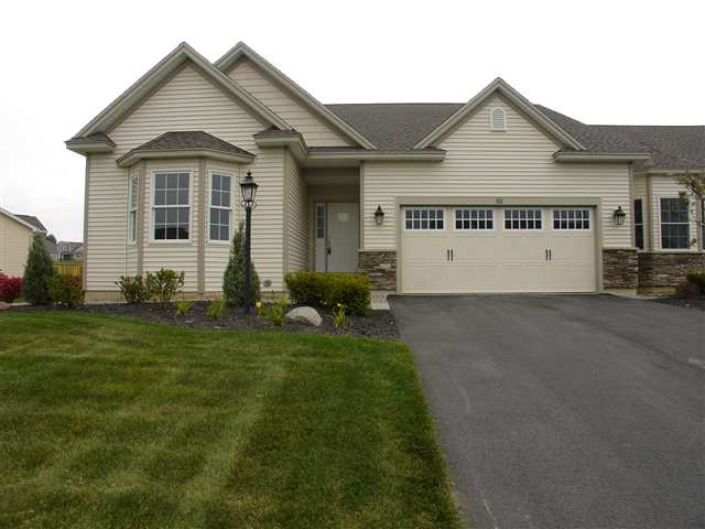 32 Hampton Cir, Ballston Lake, NY 12065 photo 1