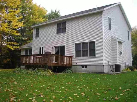 41 Patterson Dr, Glenmont, NY 12077 photo 8