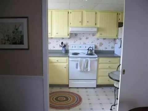 5 Leaf Rd, Delmar, NY 12054 photo 6