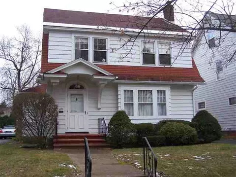 1174 Phoenix Ave, Schenectady, NY 12308 photo 1
