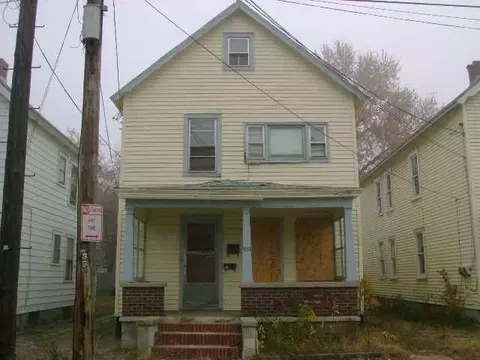 1019 Strong St, Schenectady, NY 12307 photo 1