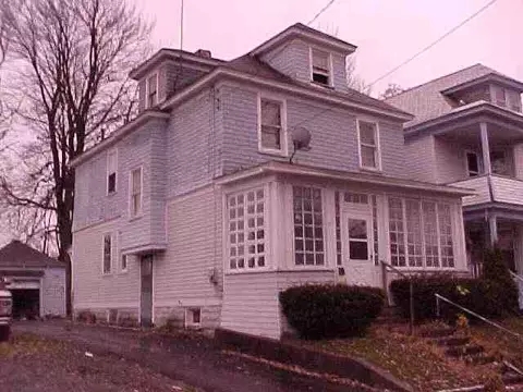 314 Division St, Schenectady, NY 12304 photo 1