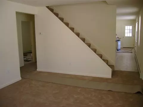 1128 Outer Dr, Schenectady, NY 12303 photo 2