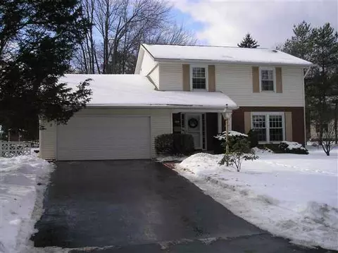 4 Sutherland Ct, Delmar, NY 12054 photo 1