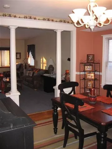 46 Eastholm Rd, Schenectady, NY 12304 photo 4