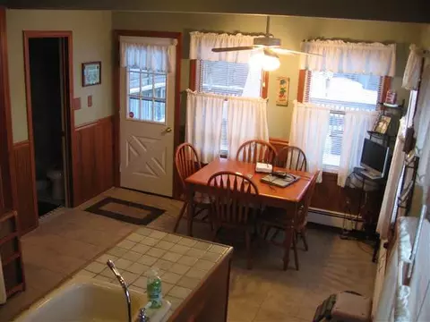 46 Eastholm Rd, Schenectady, NY 12304 photo 7