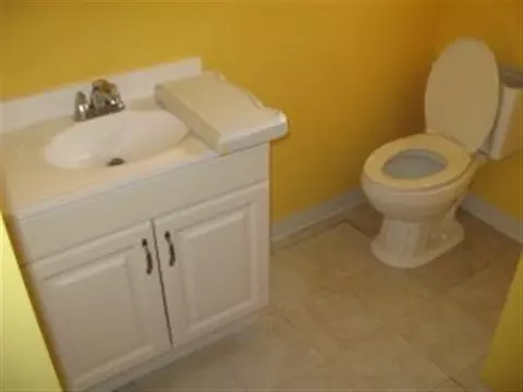 1924 Broad St, Schenectady, NY 12306 photo 6