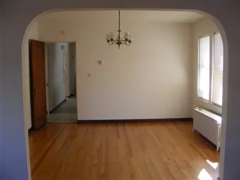 370 Third Ave, Troy, NY 12182 photo 3