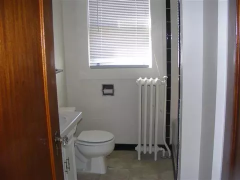 370 Third Ave, Troy, NY 12182 photo 5