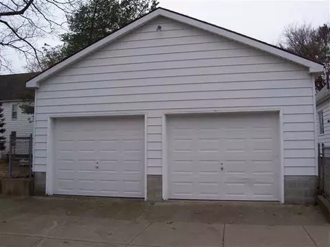 722 Vale Pl, Schenectady, NY 12308 photo 8