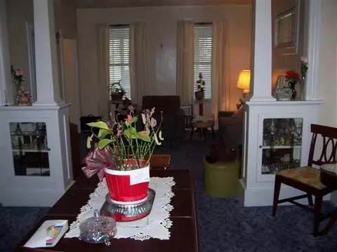 722 Vale Pl, Schenectady, NY 12308 photo 3