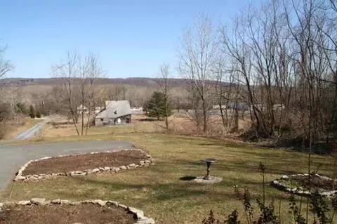 223 River Rd, Glenmont, NY 12077 photo 10