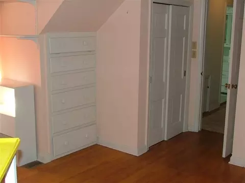 3010 Lydius St, Schenectady, NY 12303 photo 4