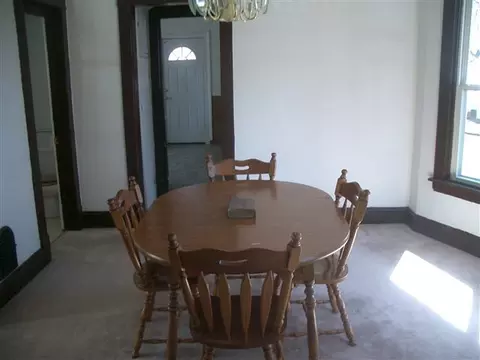 18 Elbert St, Schenectady, NY 12304 photo 4