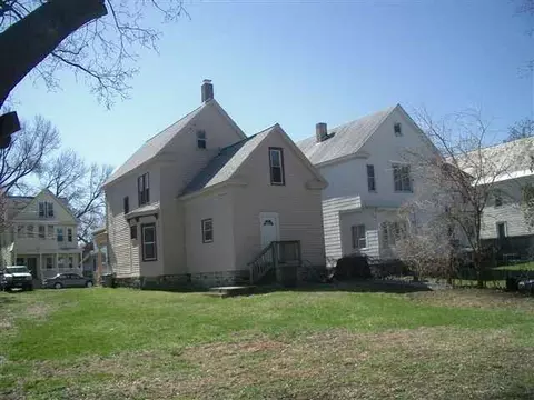 18 Elbert St, Schenectady, NY 12304 photo 2