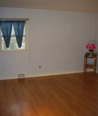 1401 Mcclellan St, Schenectady, NY 12309 photo 5
