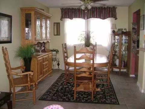 24 Ellendale Ave, Selkirk, NY 12158 photo 5