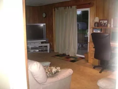 24 Ellendale Ave, Selkirk, NY 12158 photo 7
