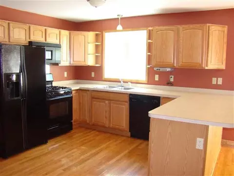 110 Pine St, Corinth, NY 12822 photo 3