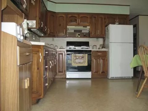 34 Central Jewitt Rd, Niskayuna, NY 12304 photo 5