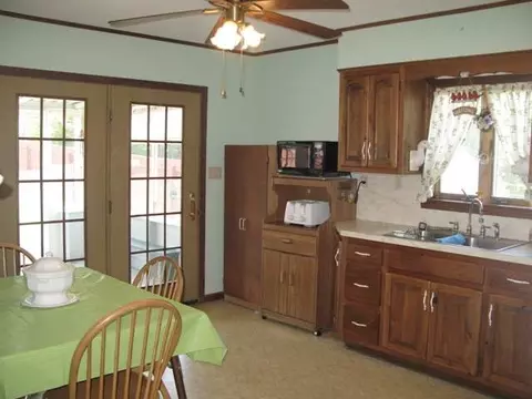 34 Central Jewitt Rd, Niskayuna, NY 12304 photo 4