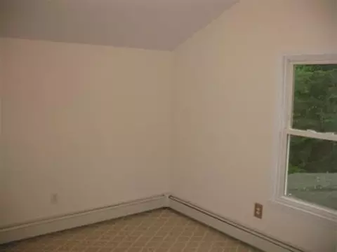 5 Parker Rd, Schenectady, NY 12304 photo 10