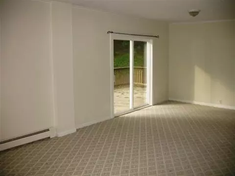 5 Parker Rd, Schenectady, NY 12304 photo 7