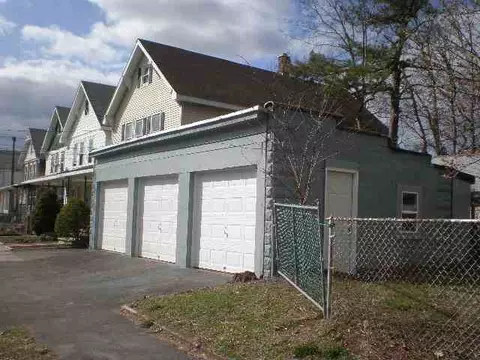 266 Cherry St, Schenectady, NY 12306 photo 6
