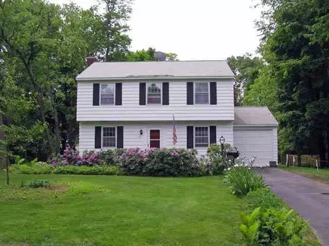 41 Pineview Ave, Delmar, NY 12054 photo 1