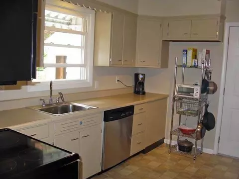 41 Pineview Ave, Delmar, NY 12054 photo 6