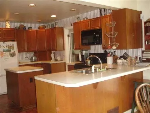 64 Dumbarton Dr, Delmar, NY 12054 photo 7