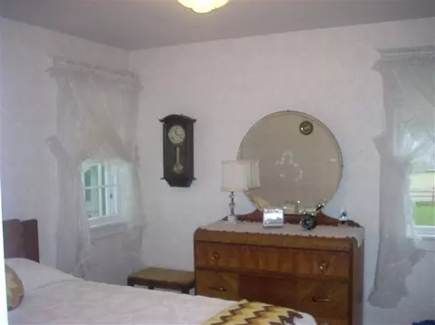 22 Bedell Ave, Delmar, NY 12054 photo 6